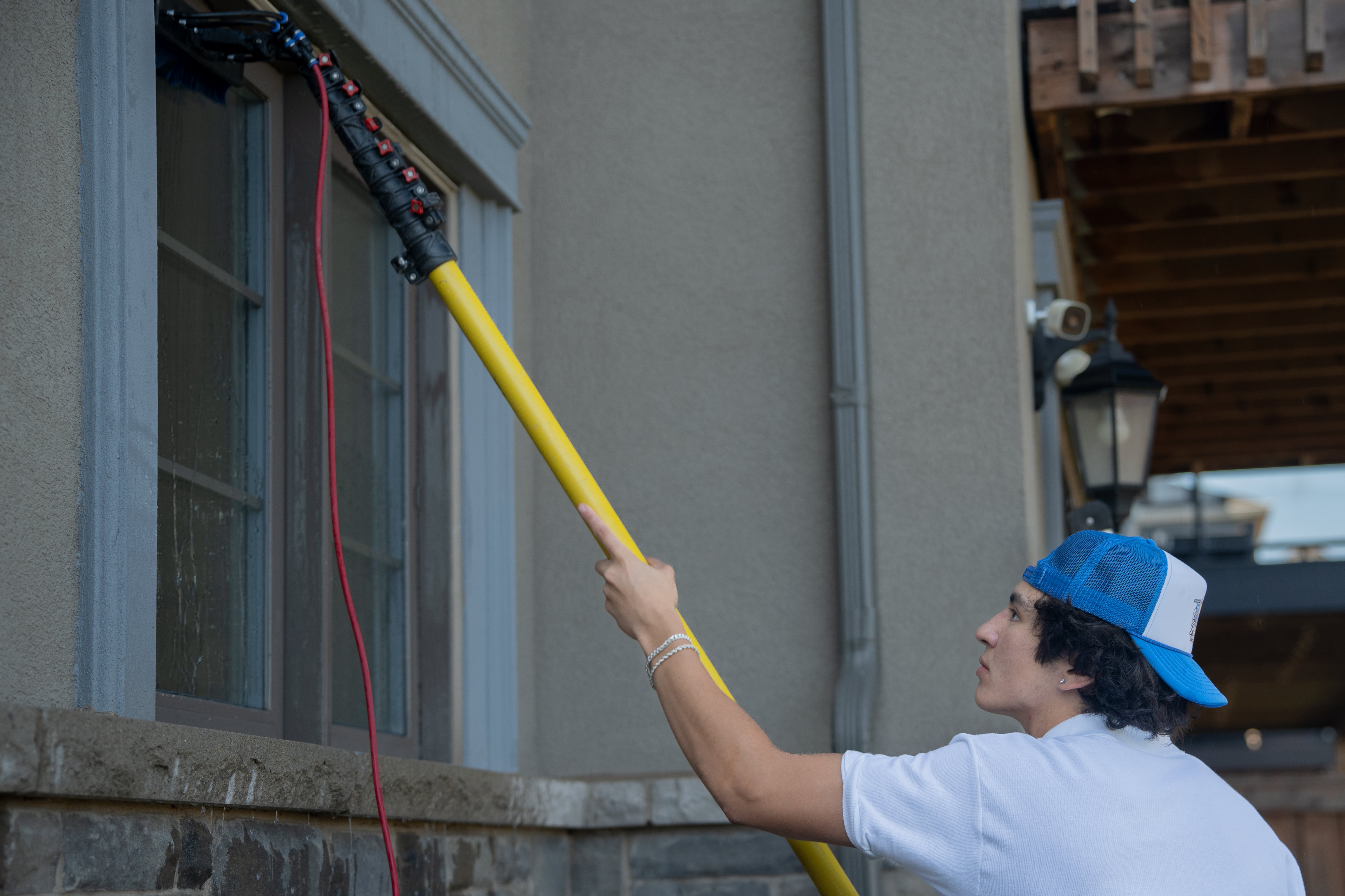 Exterior window cleaning