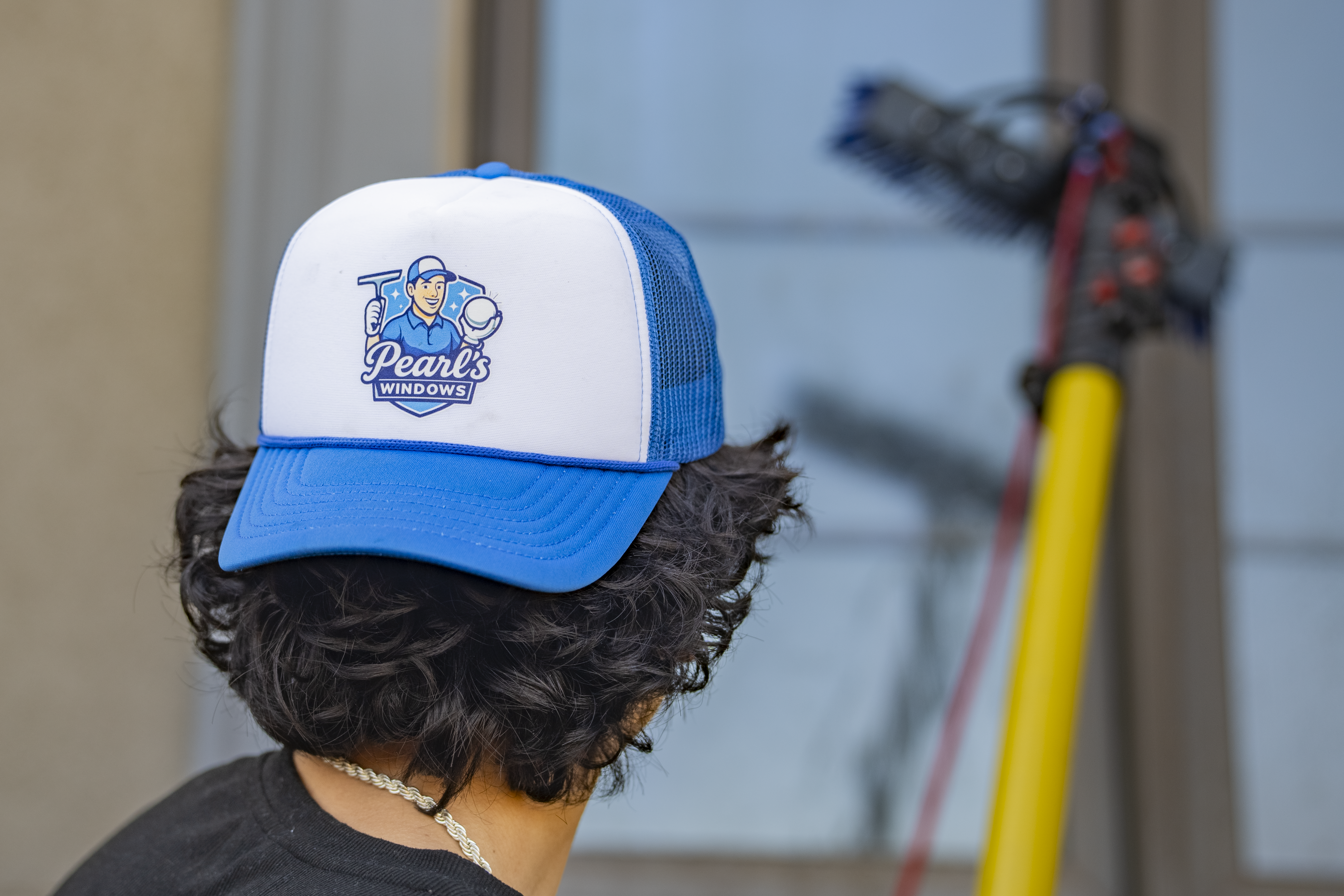 Pearl's Windows professional window cleaning